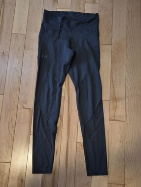 Under Armour Women's Size Medium Ankle Leggings